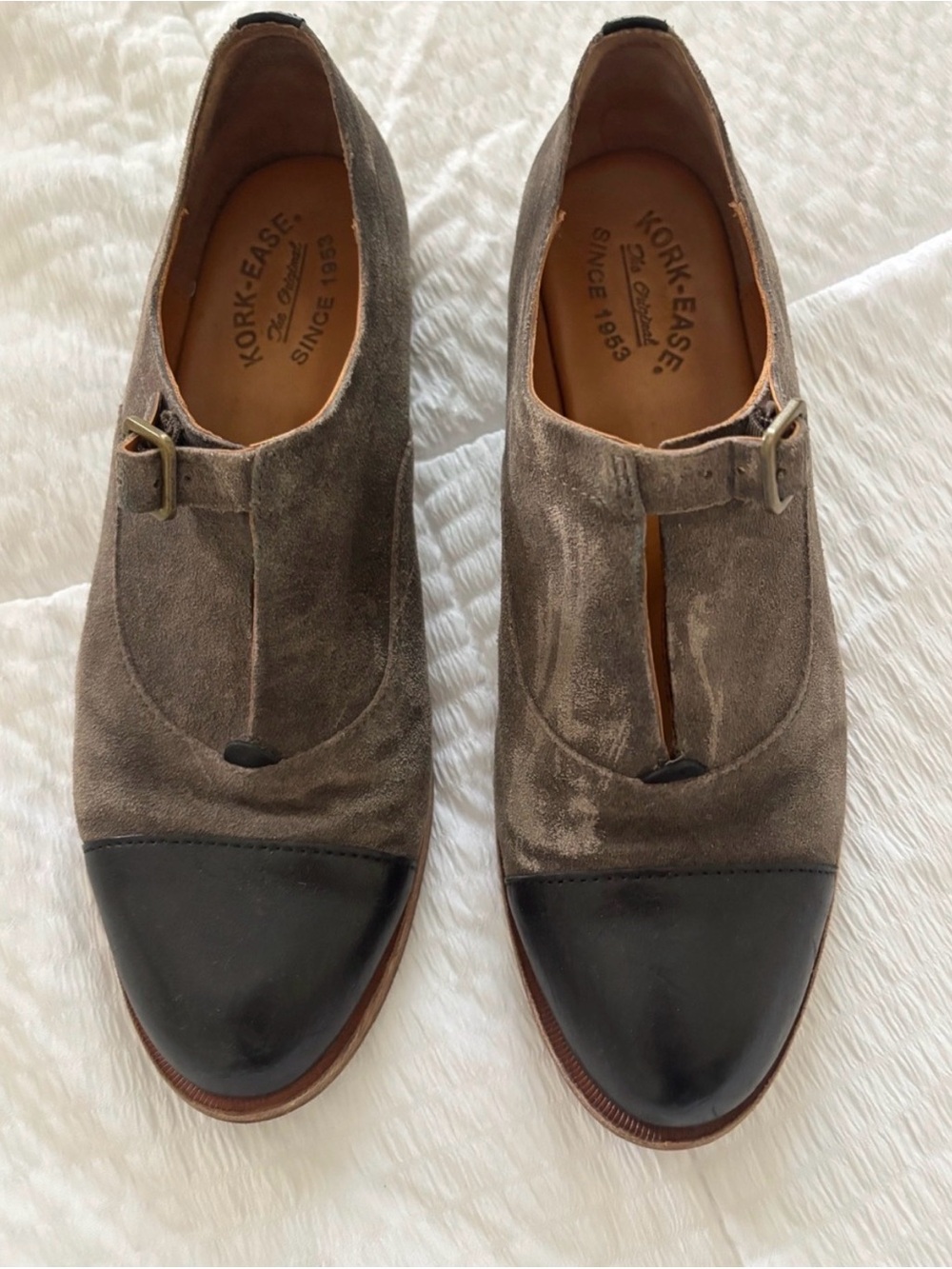 Kork-Ease Taupe Suede T‑Strap Oxfords with Black Cap Toe 9.5